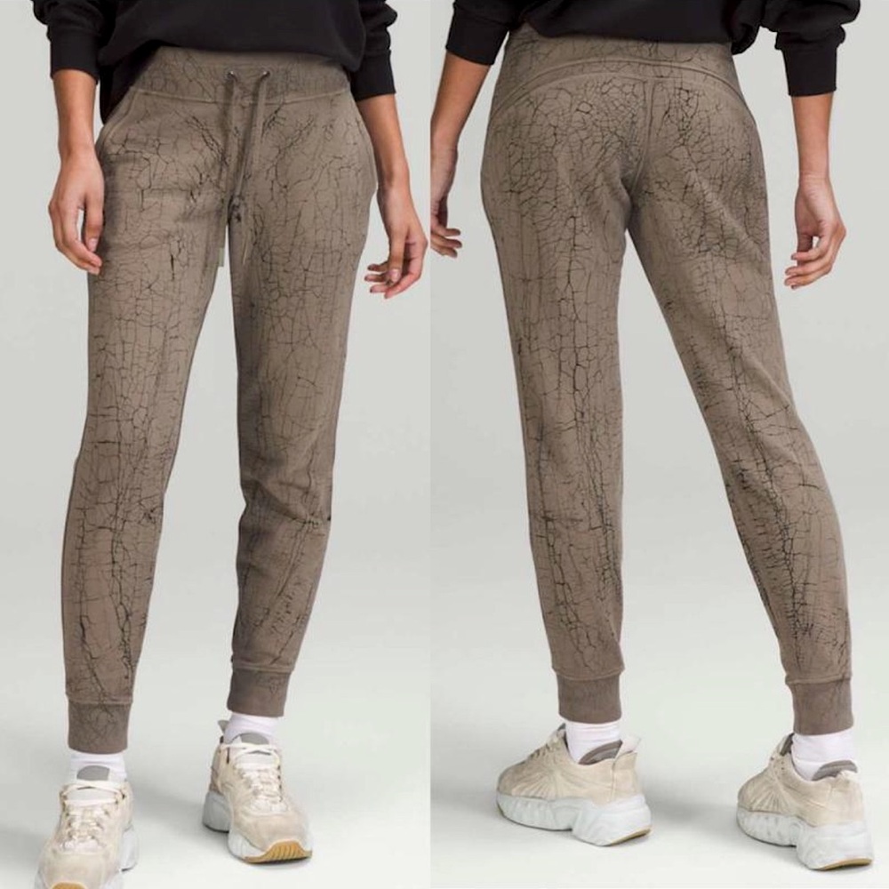 Lululemon Warm Down Jogger | 7/8 Length | Size 4